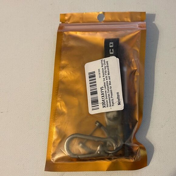 Bronco Key Fob Keychain in Black Leather NWT - Picture 2 of 4